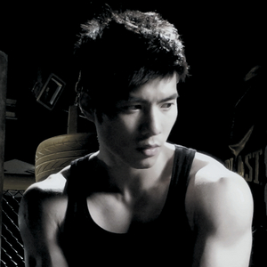 日本护士脱裤子自慰
